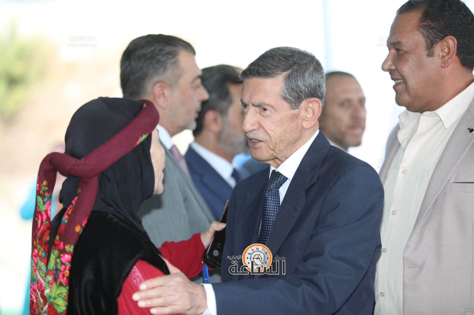 Madar Al-Saa Images 0.5802802876484181