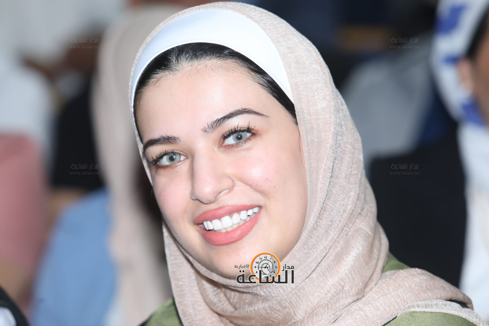 Madar Al-Saa Images 0.02486891688578119