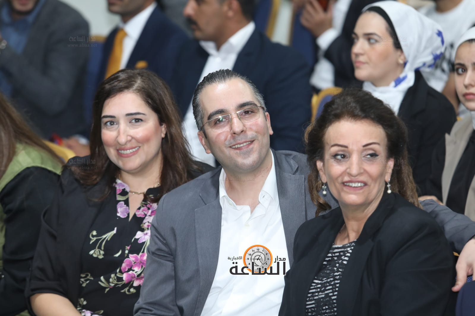 Madar Al-Saa Images 0.7127512031440693