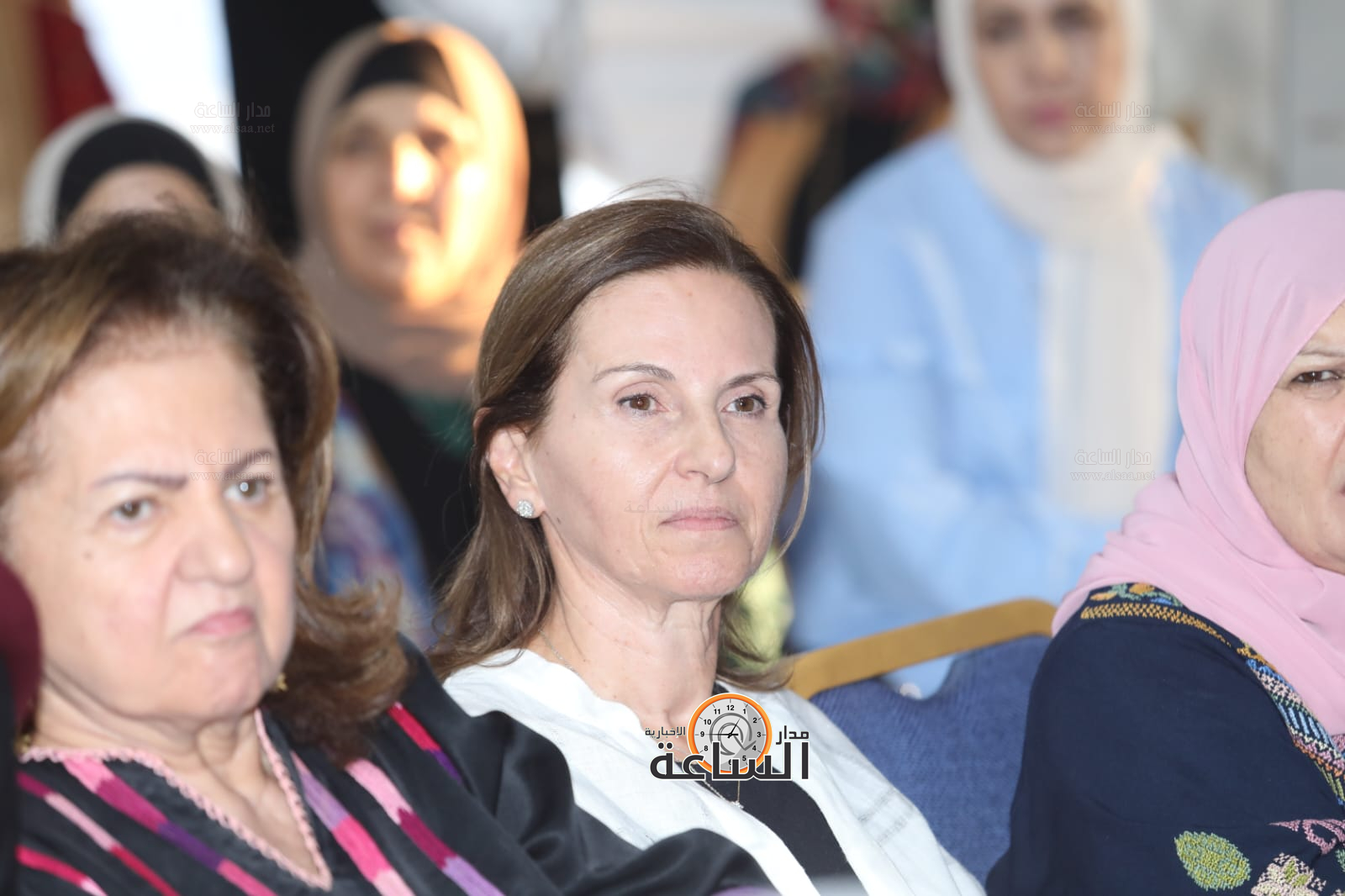 Madar Al-Saa Images 0.3732920726421176