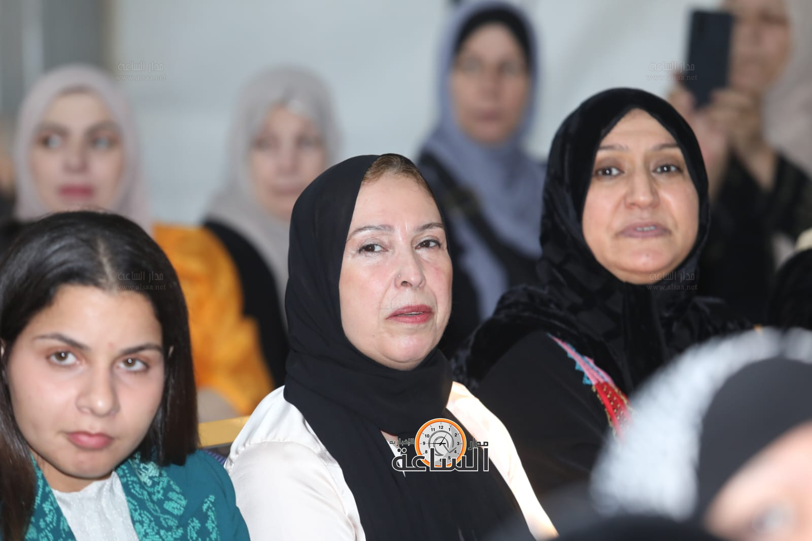 Madar Al-Saa Images 0.027069122105870314