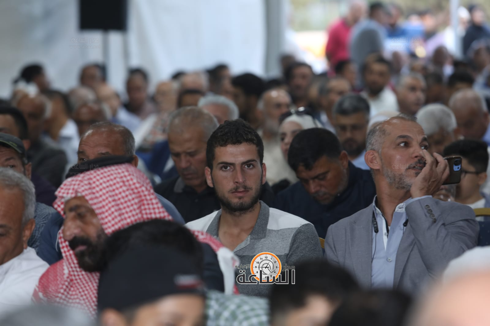 Madar Al-Saa Images 0.025811117144106666