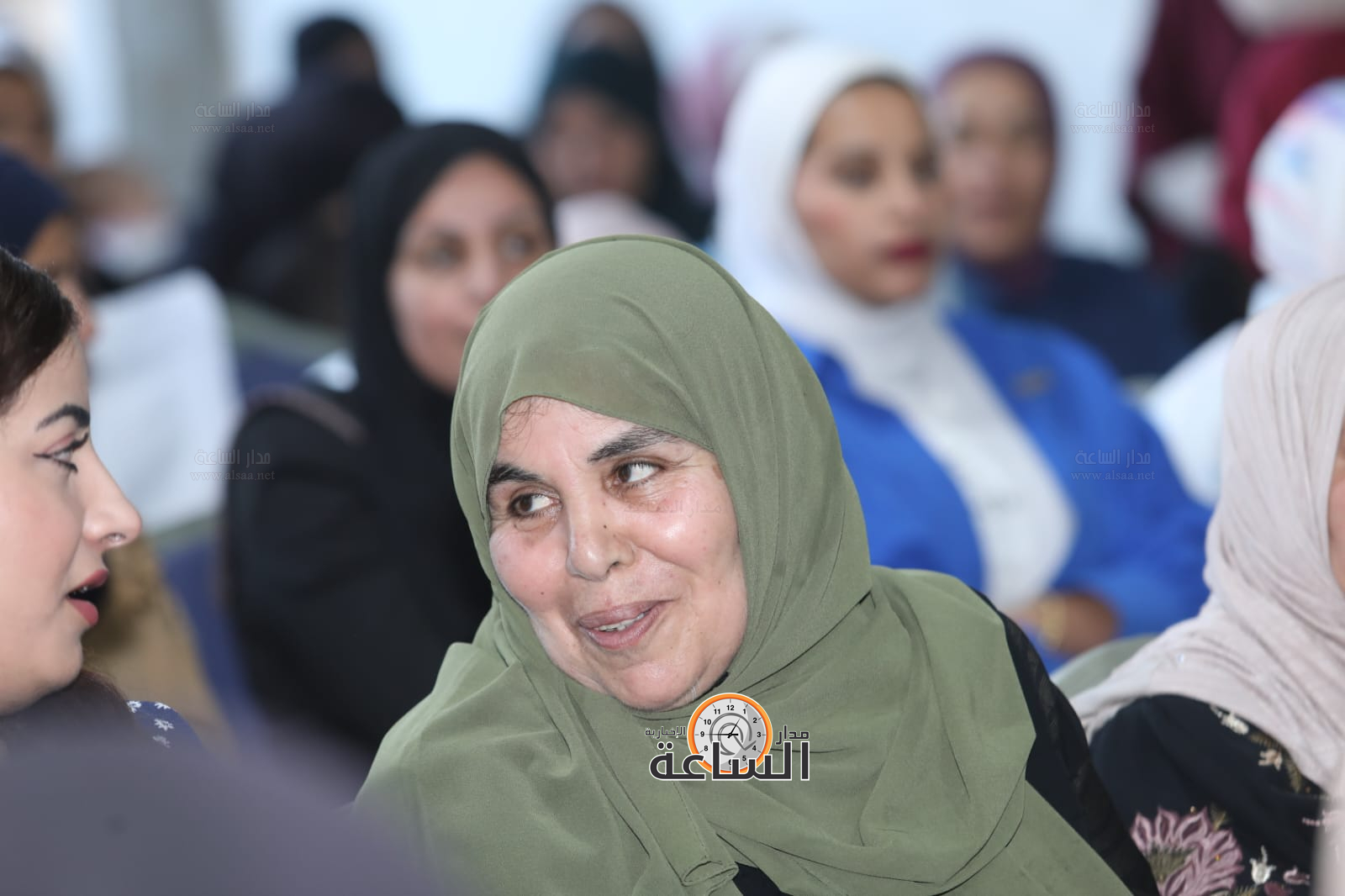 Madar Al-Saa Images 0.2955374300179272