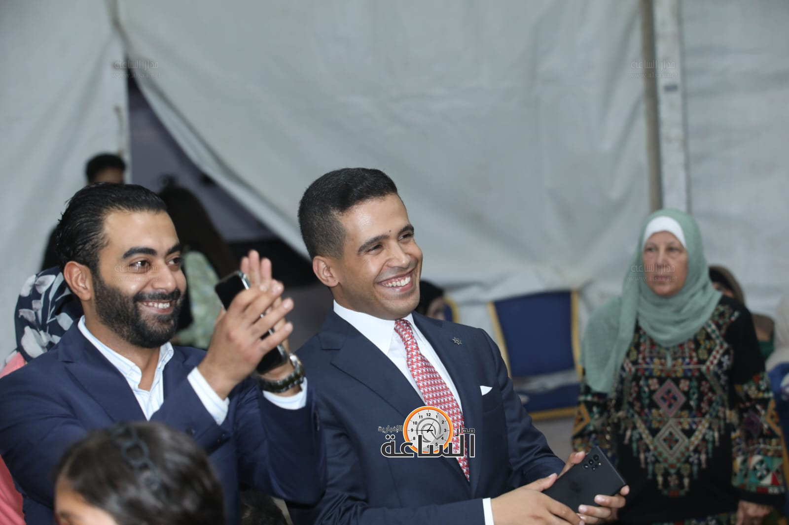 Madar Al-Saa Images 0.9882760422586225