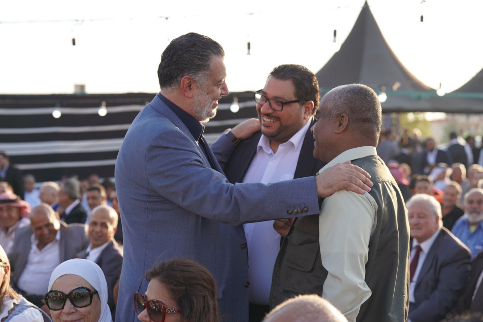 Madar Al-Saa Images 0.8172460542259856