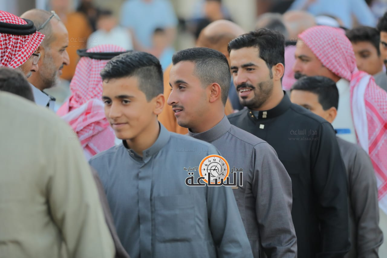 Madar Al-Saa Images 0.45358752691673154