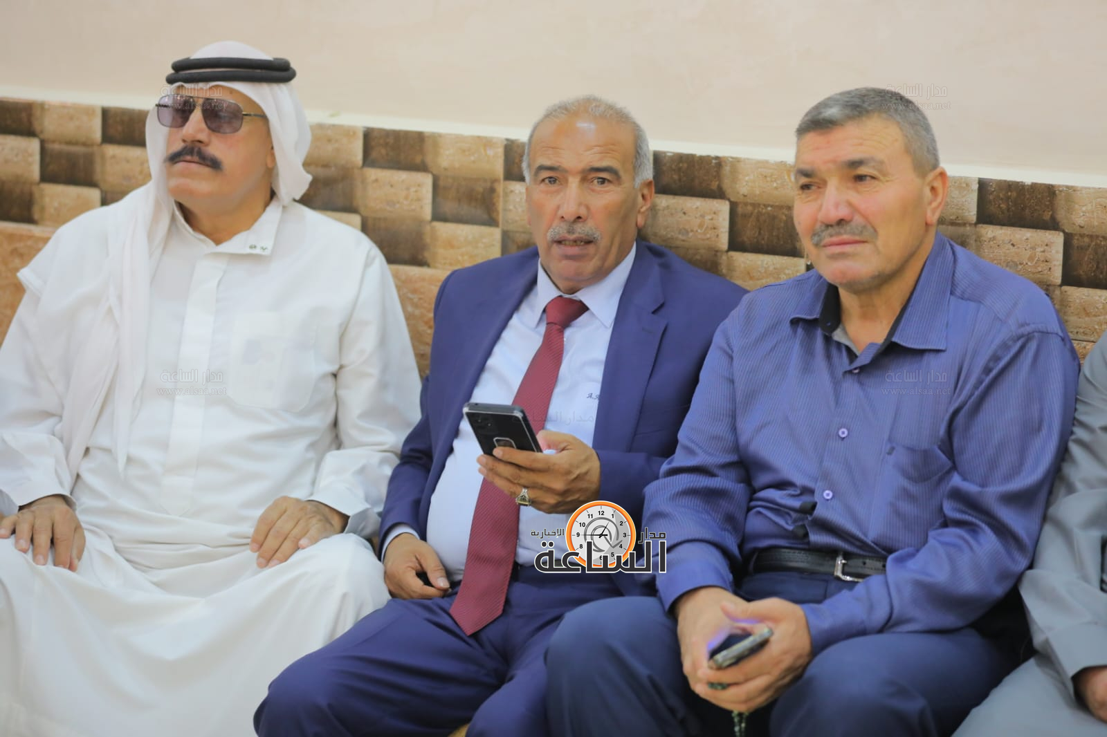 Madar Al-Saa Images 0.8958505827430447