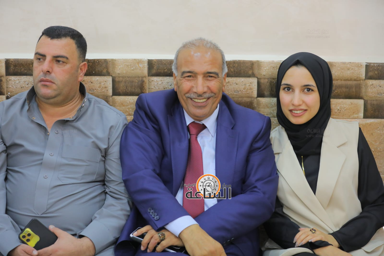 Madar Al-Saa Images 0.9564937155449322