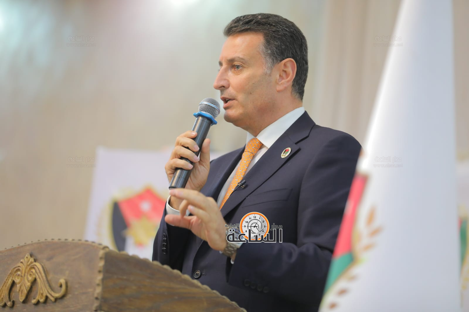 Madar Al-Saa Images 0.025882126021953944