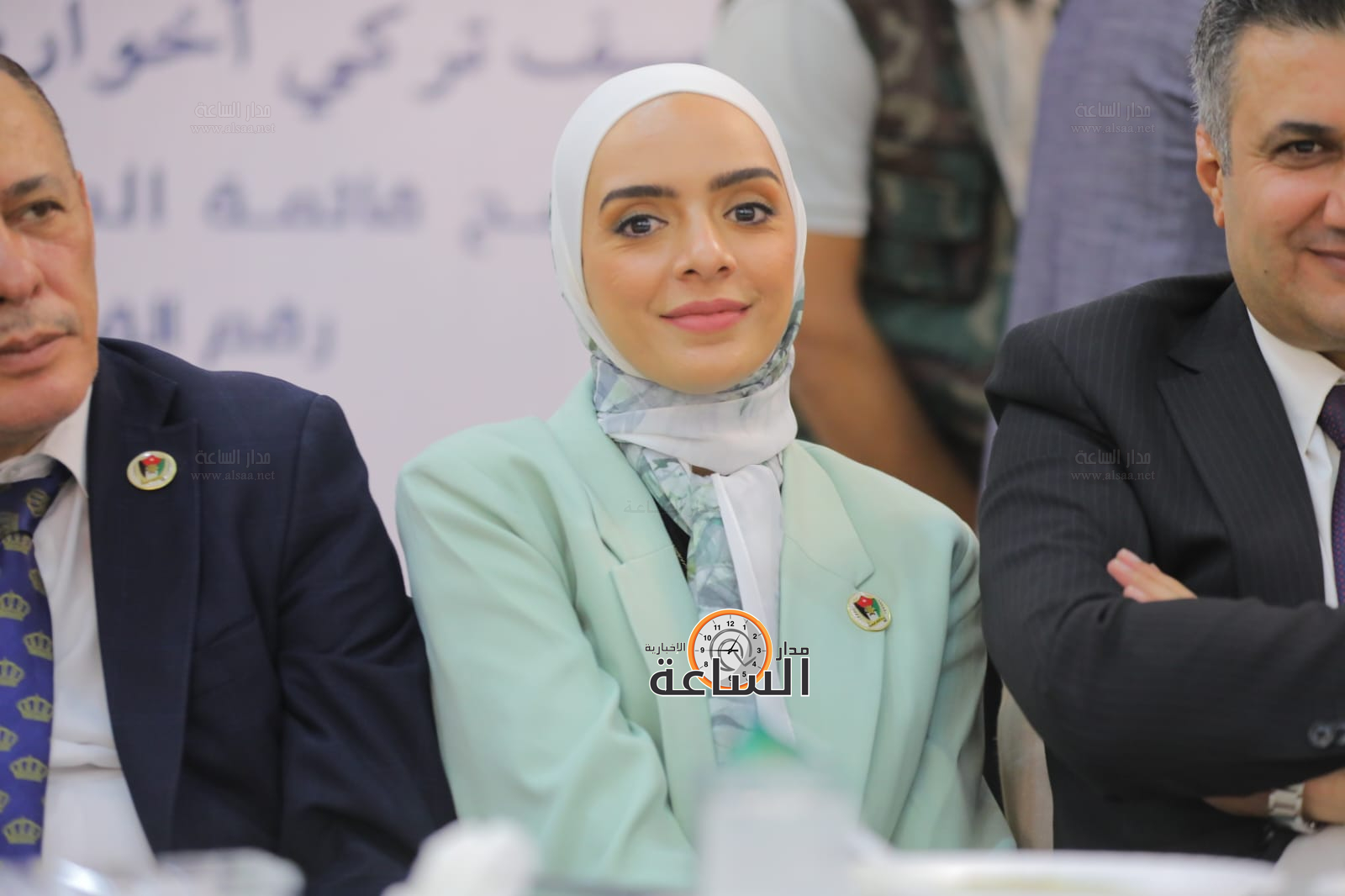 Madar Al-Saa Images 0.8060325577438909