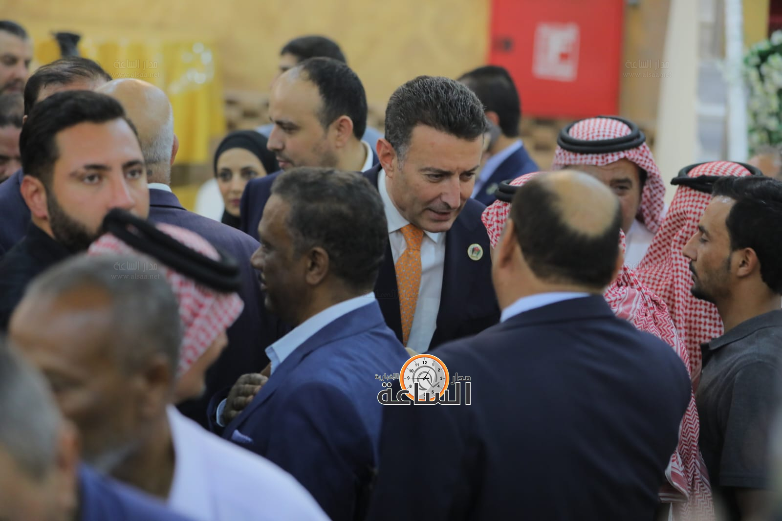 Madar Al-Saa Images 0.46500023926071576