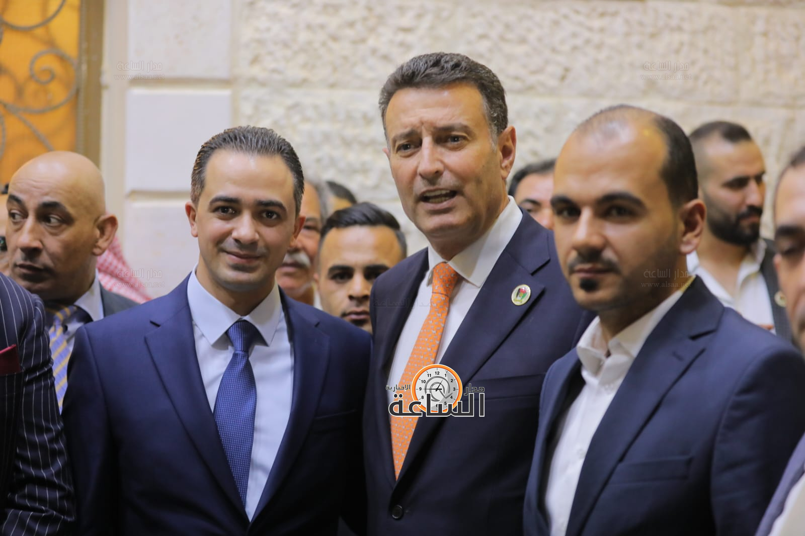 Madar Al-Saa Images 0.09836046843084723