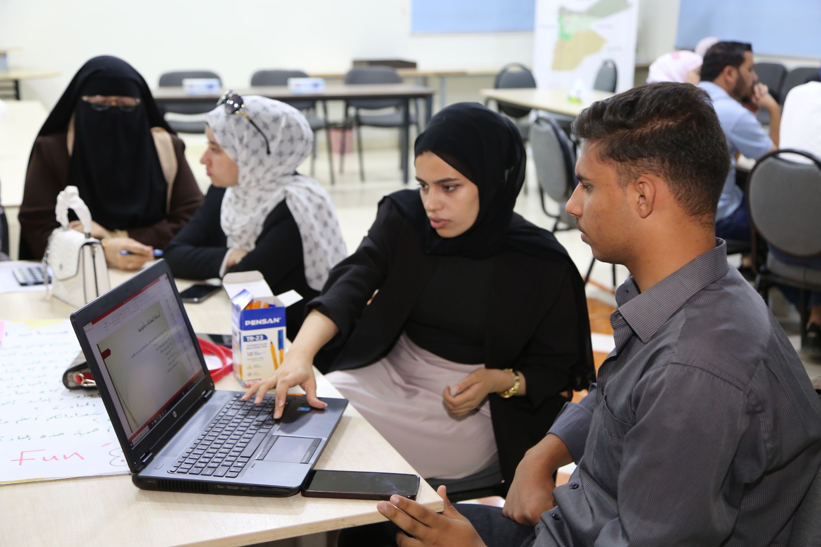 Madar Al-Saa Images 0.06184662062119162