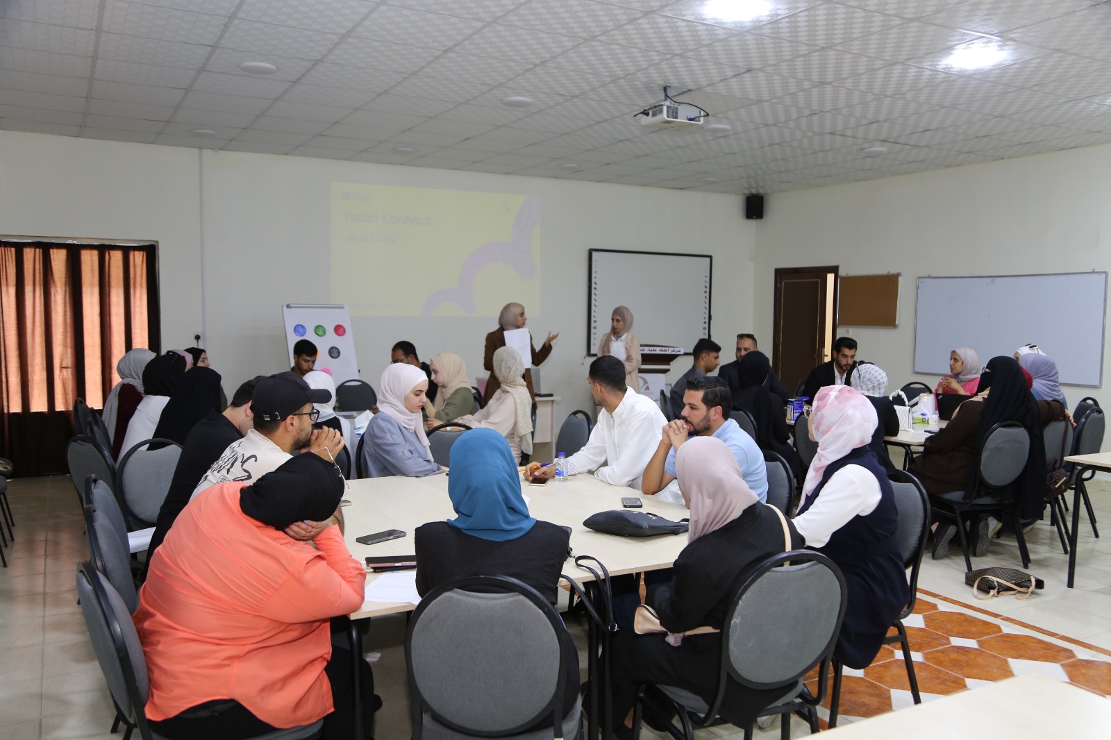 Madar Al-Saa Images 0.530305607617088