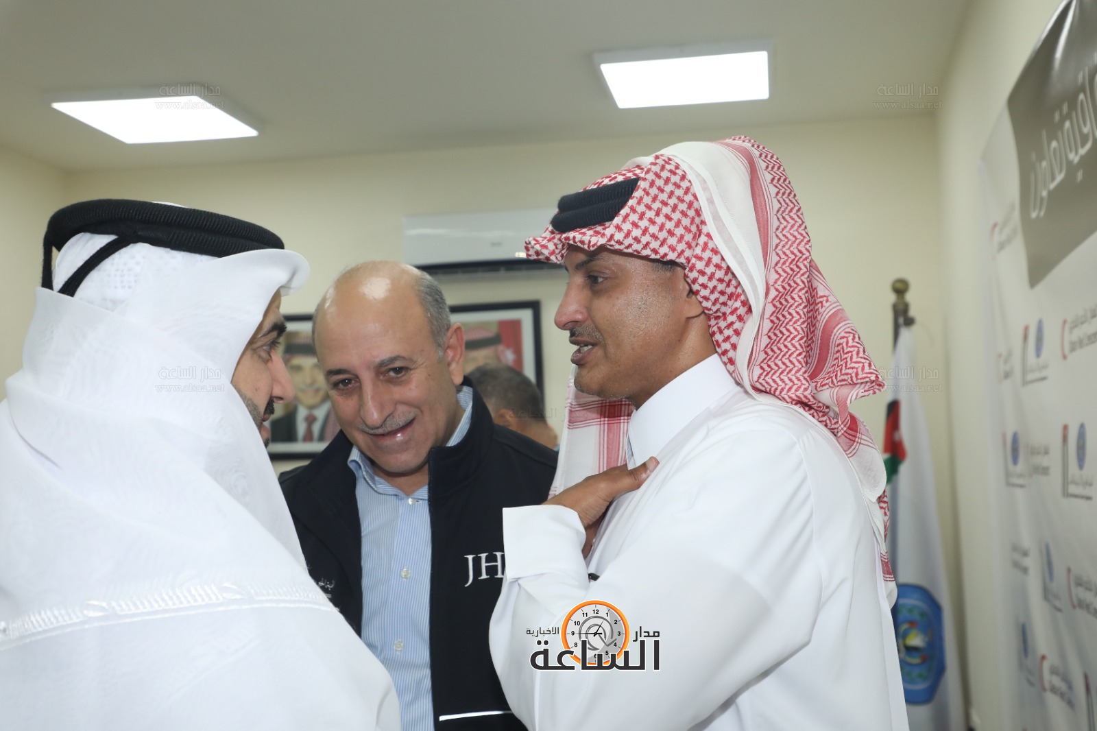 Madar Al-Saa Images 0.012073839426504751