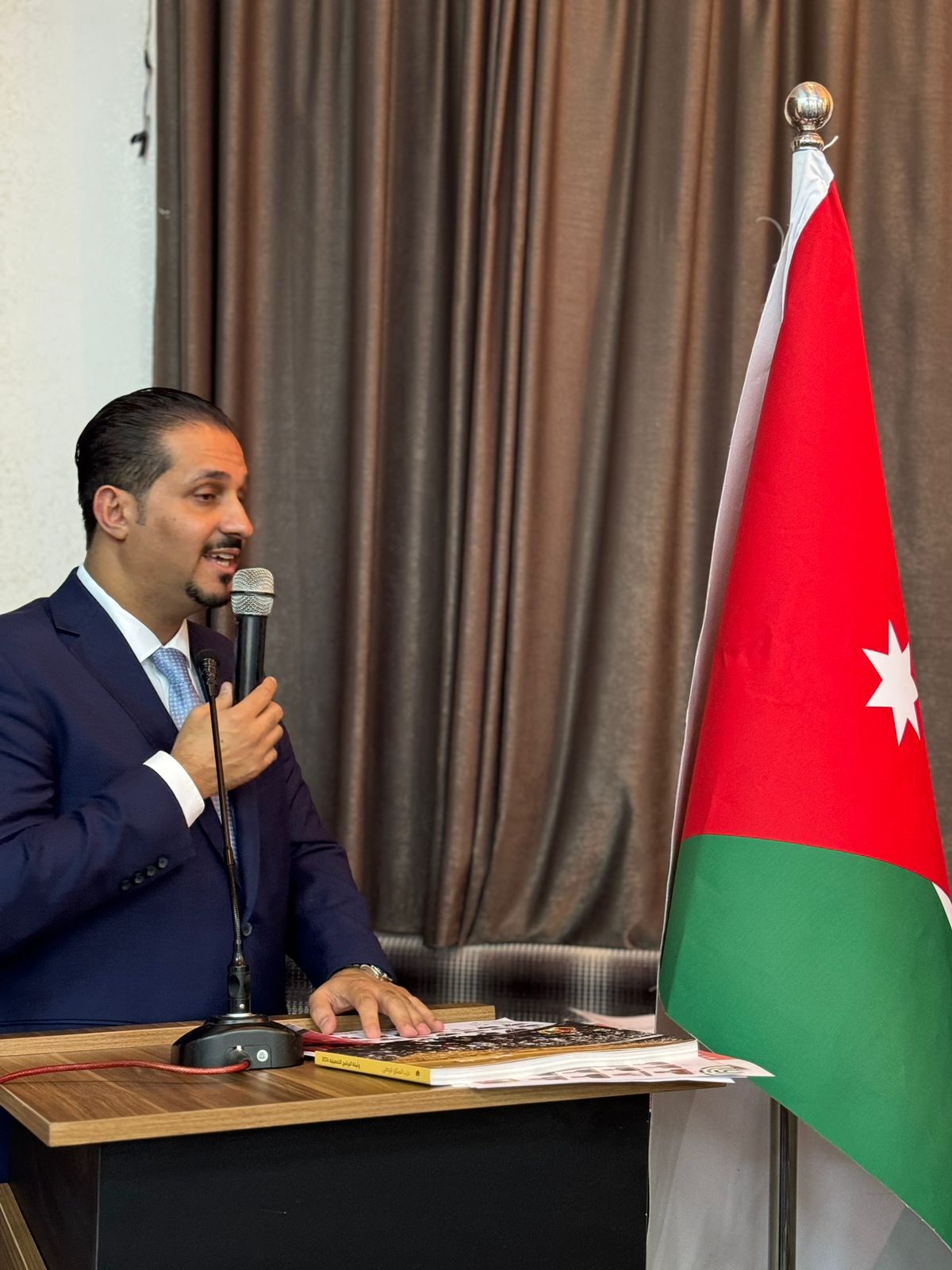 Madar Al-Saa Images 0.7488994931663744