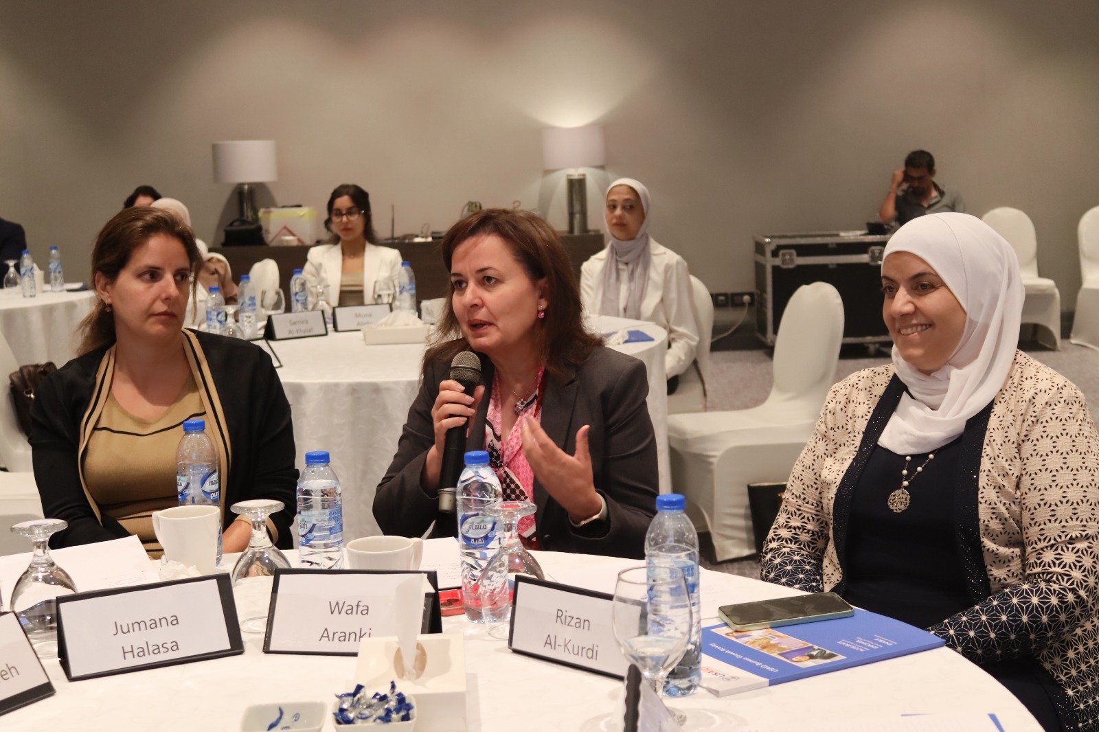 Madar Al-Saa Images 0.3448987977397713