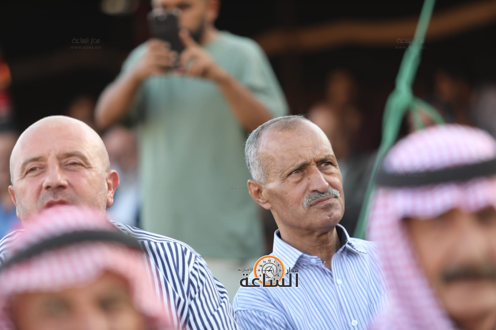 Madar Al-Saa Images 0.8652306897483215