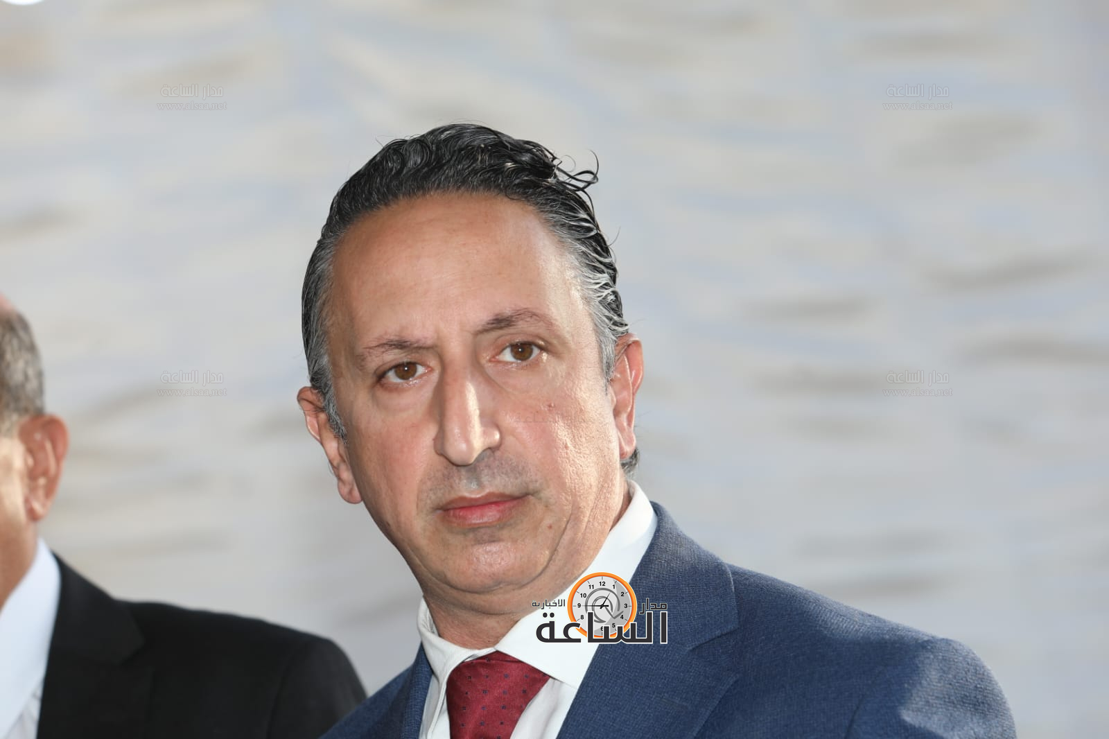 Madar Al-Saa Images 0.4102822296084938