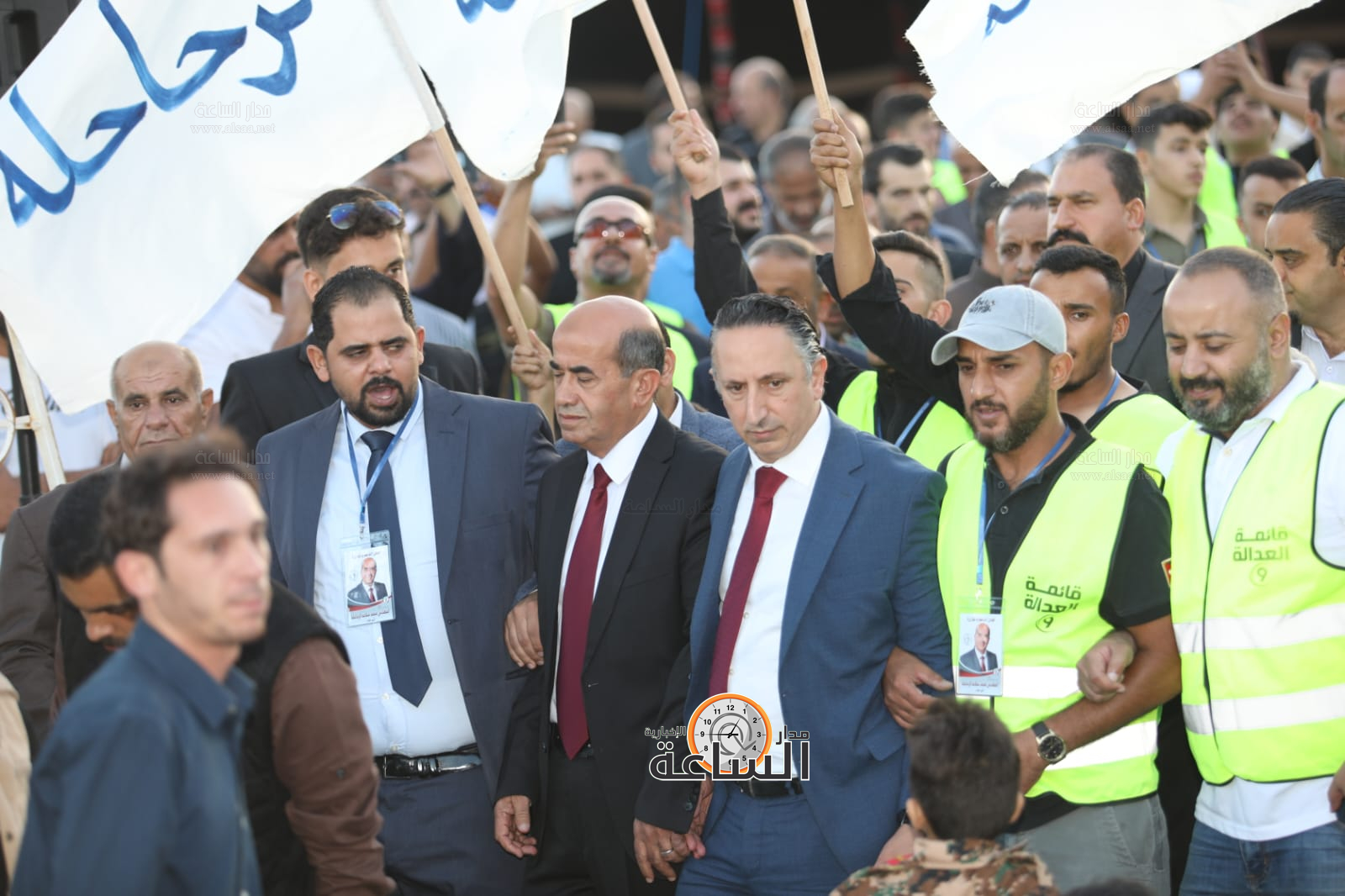 Madar Al-Saa Images 0.04832679549964092