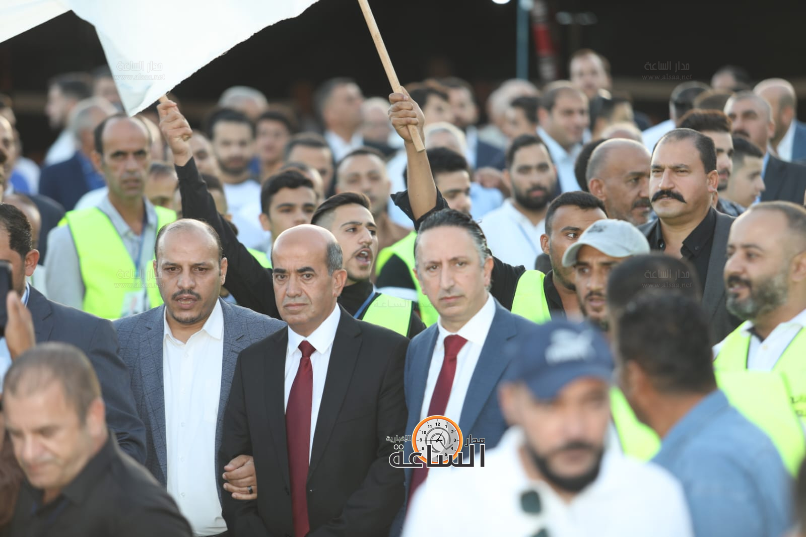 Madar Al-Saa Images 0.8072731343307182