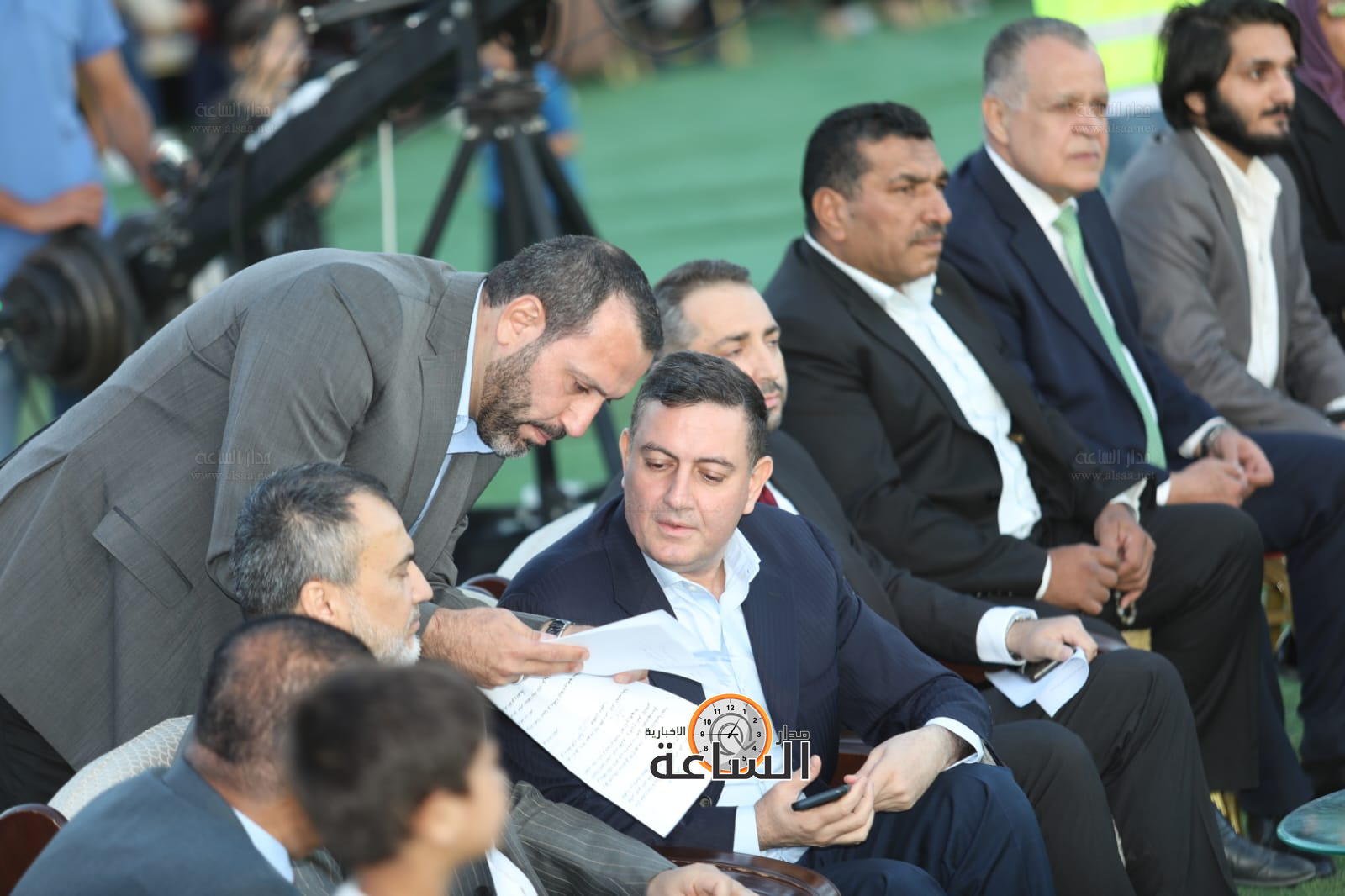 Madar Al-Saa Images 0.47990283830269465