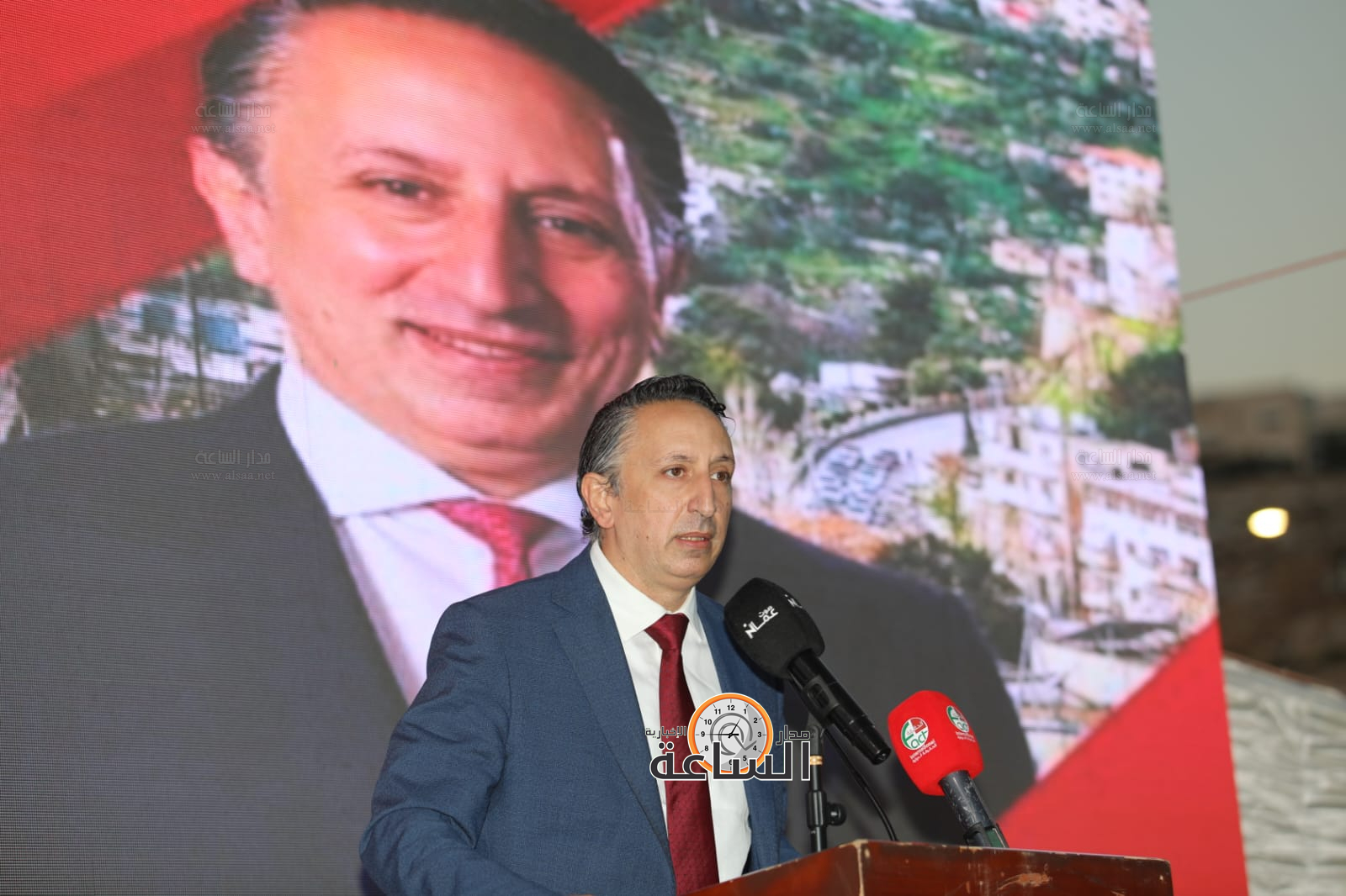 Madar Al-Saa Images 0.4137622650031003