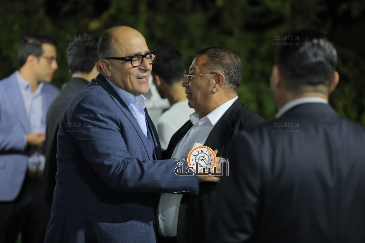 Madar Al-Saa Images 0.521790589681473