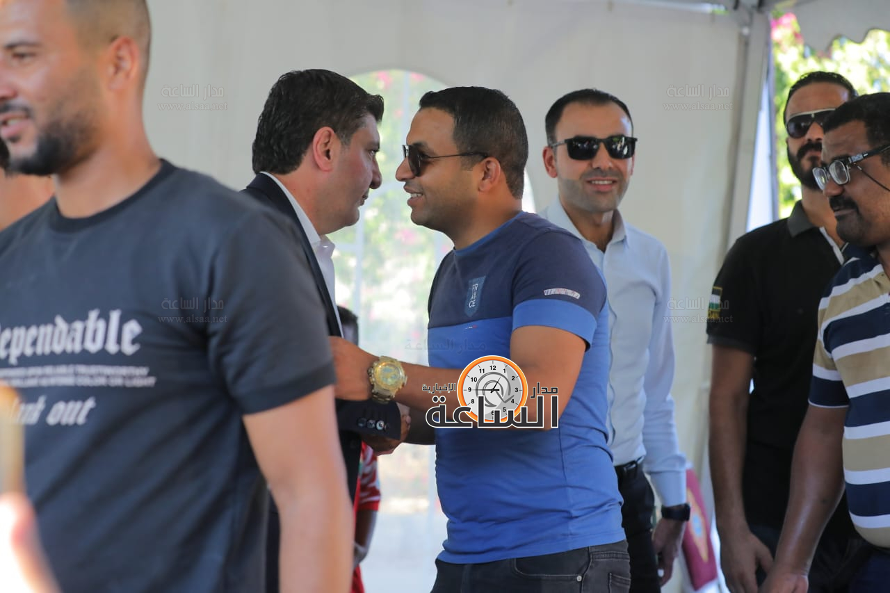 Madar Al-Saa Images 0.47157844461186693