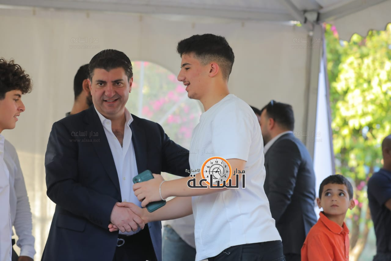 Madar Al-Saa Images 0.3944063272997098