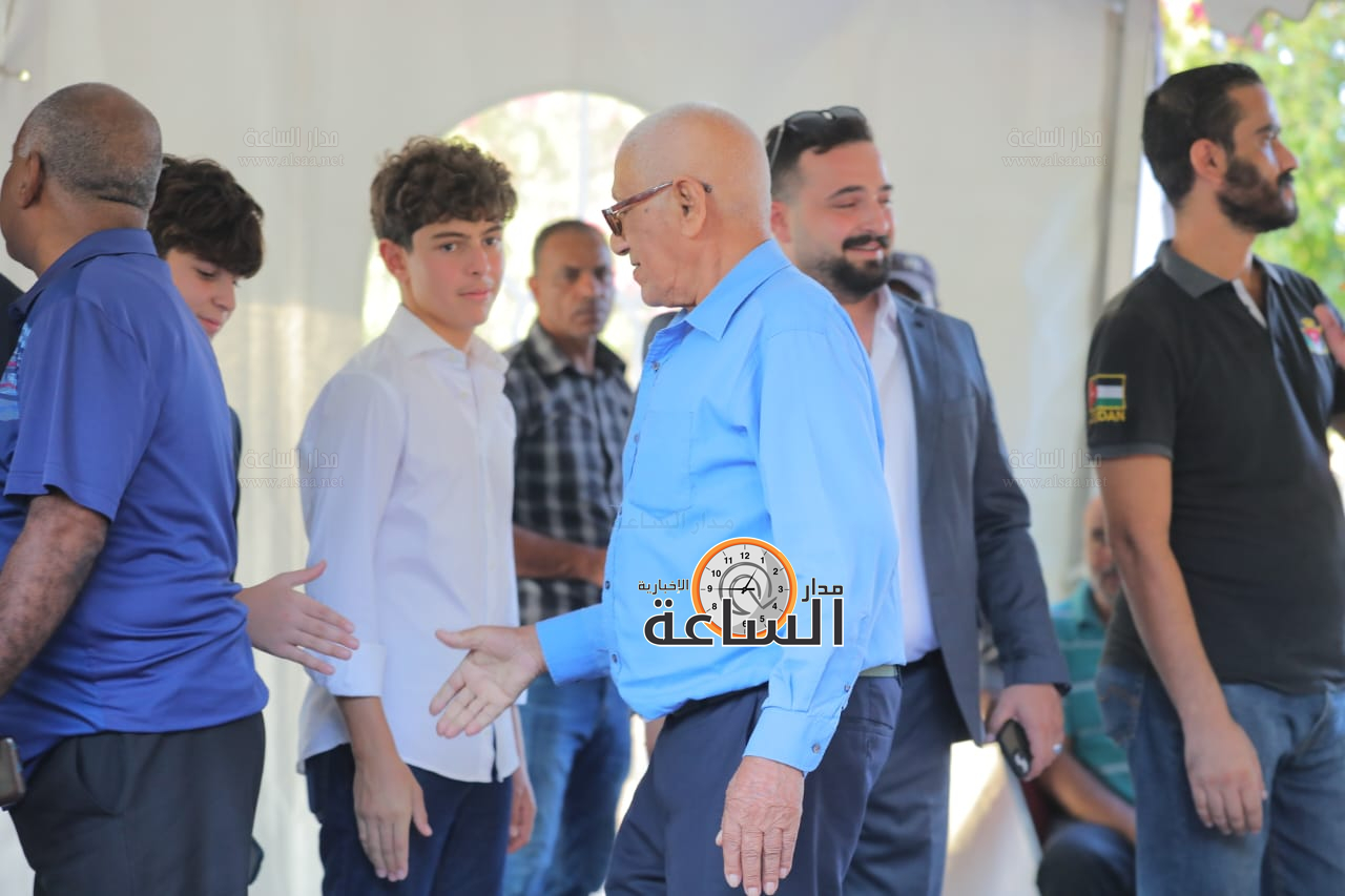 Madar Al-Saa Images 0.05606978948059127