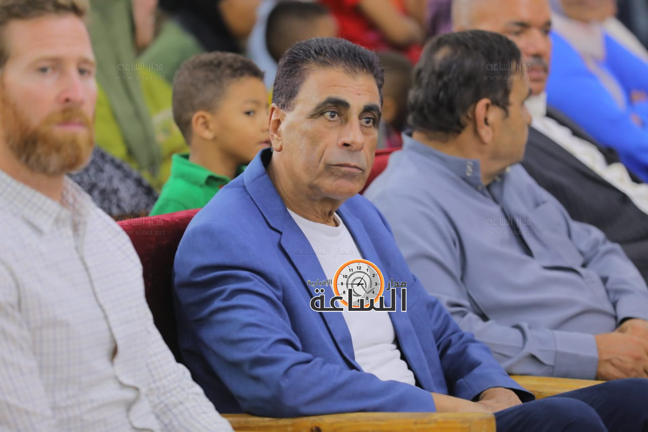 Madar Al-Saa Images 0.3740278375840269