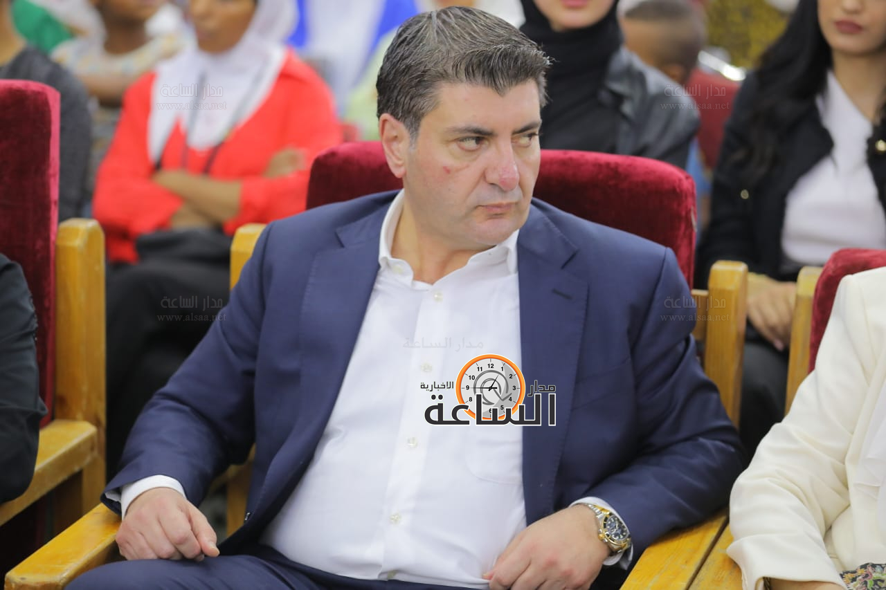 Madar Al-Saa Images 0.8354023347056689