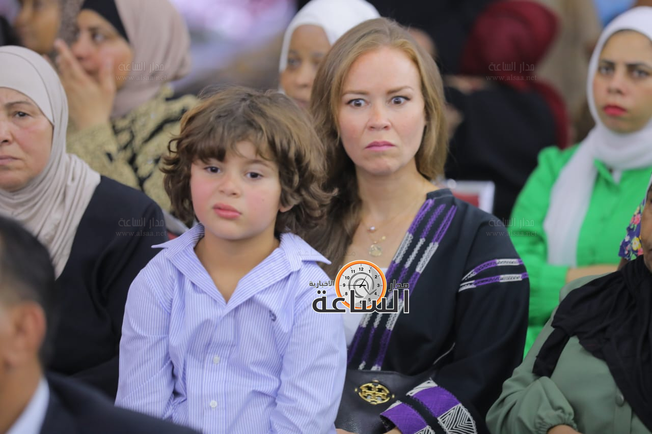 Madar Al-Saa Images 0.5394282824381325