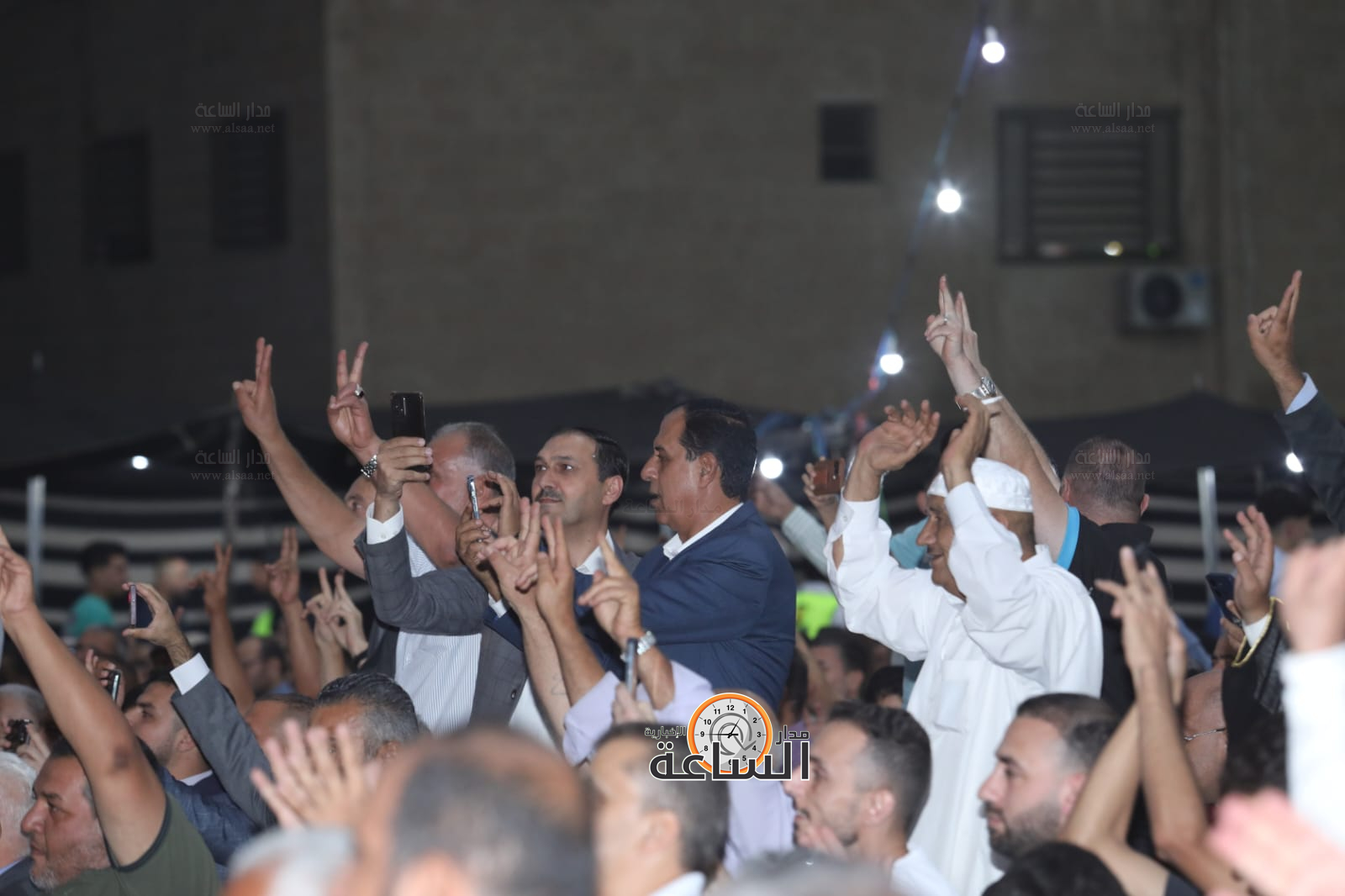 Madar Al-Saa Images 0.04531945107025215