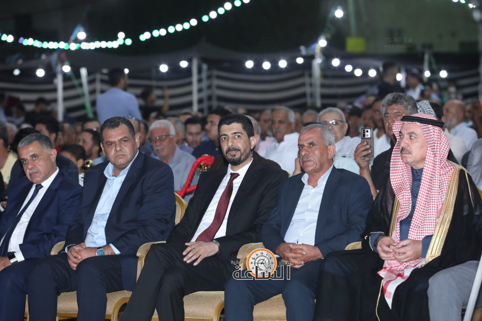 Madar Al-Saa Images 0.04938464567445555