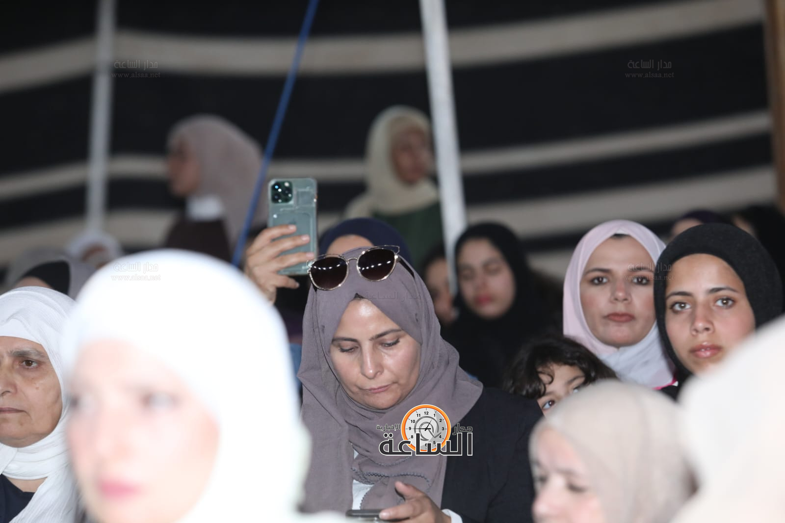 Madar Al-Saa Images 0.5705452870700443