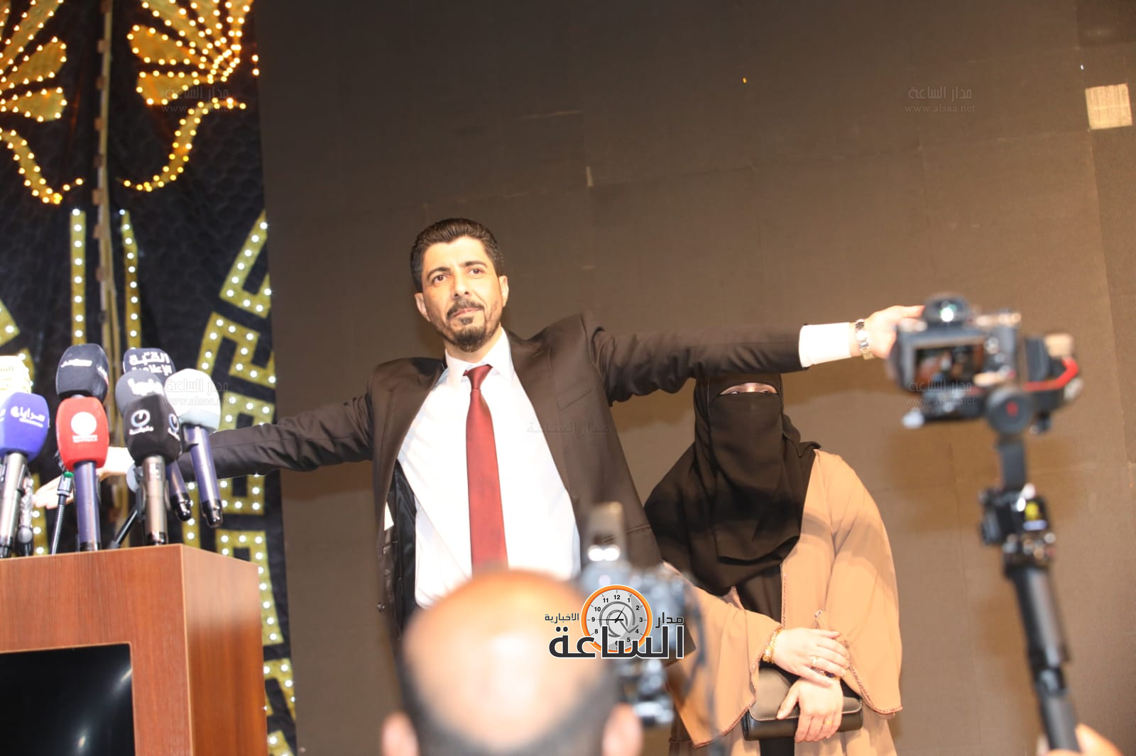 Madar Al-Saa Images 0.5386849893678038