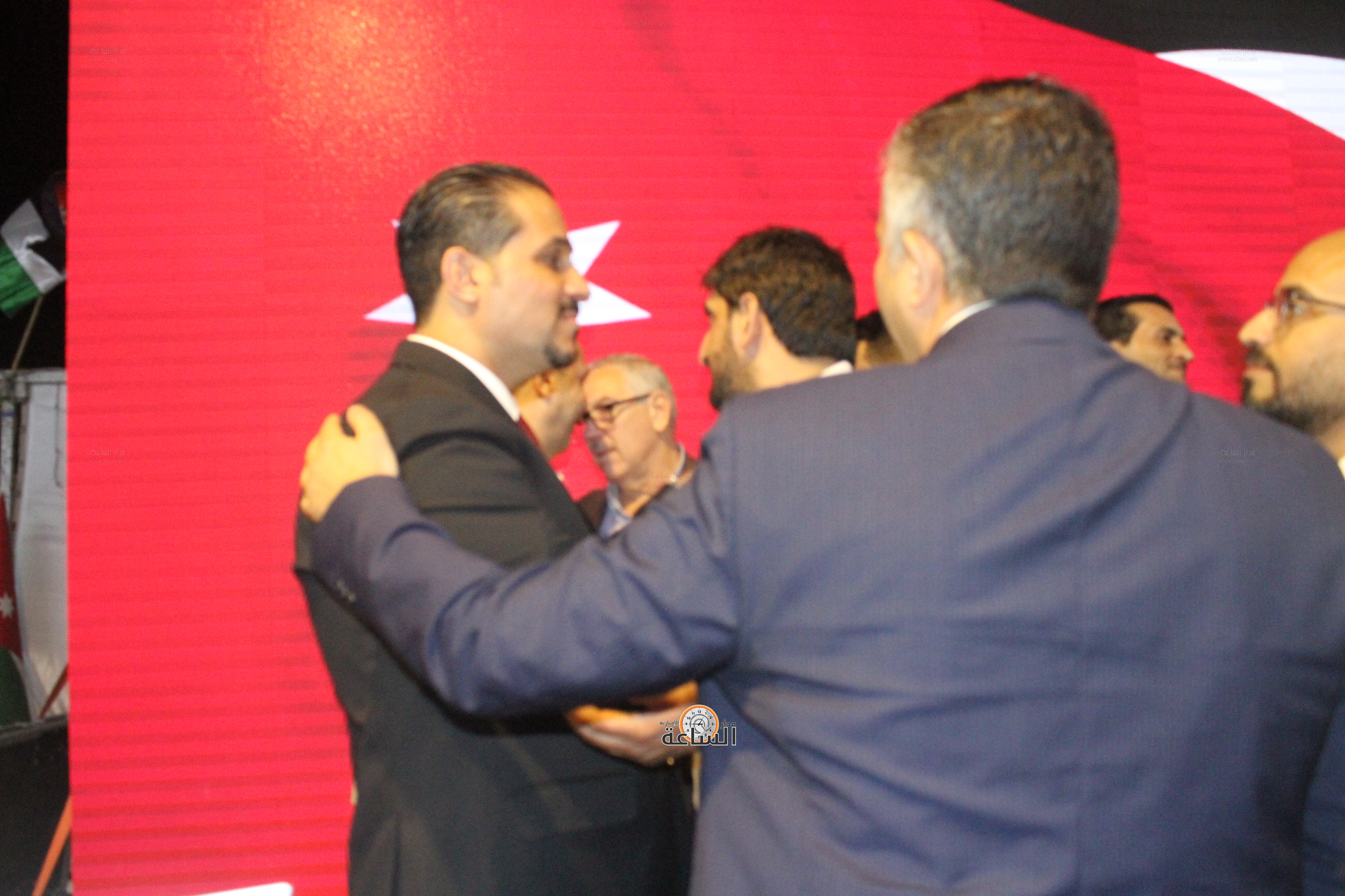 Madar Al-Saa Images 0.4362332581414301