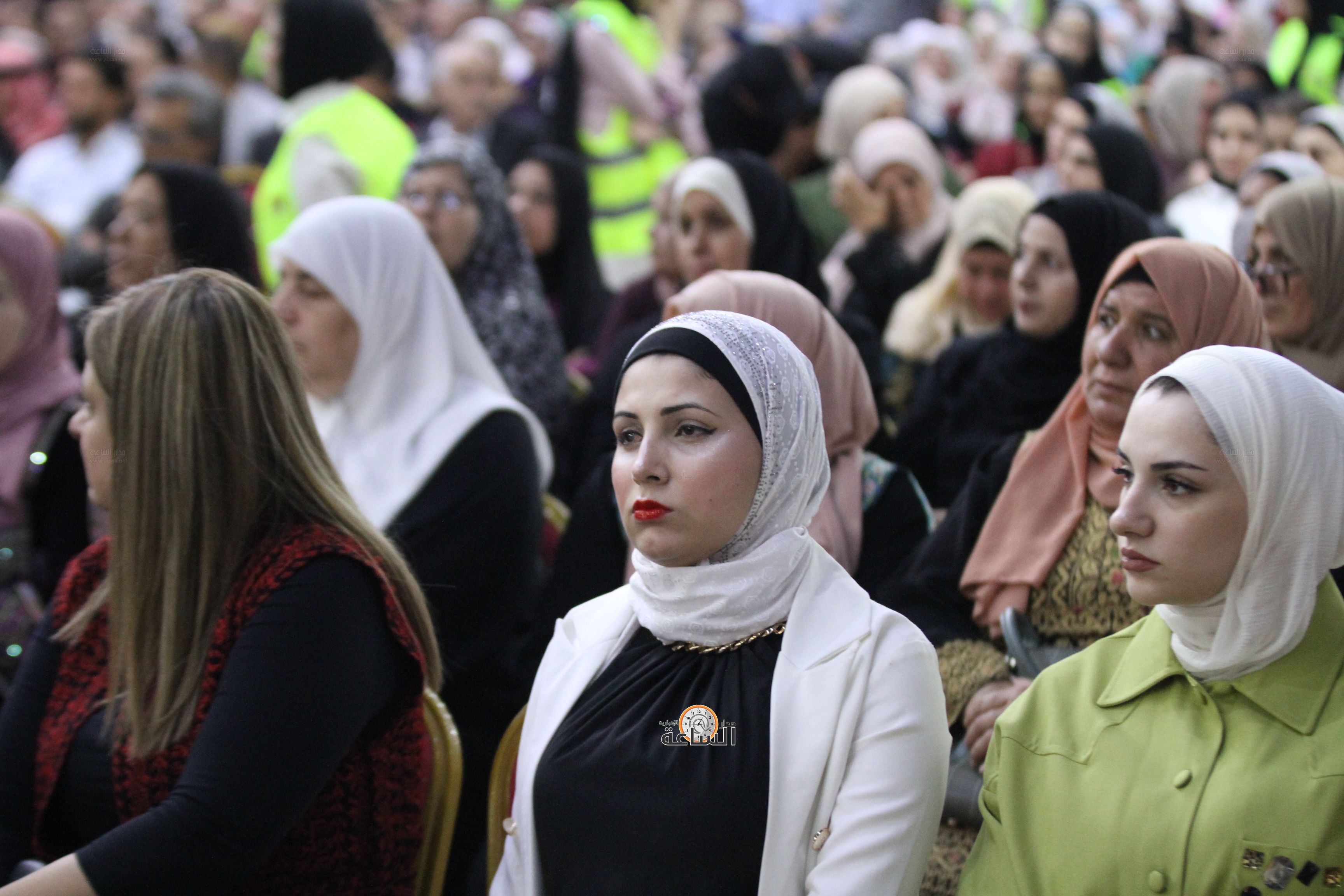 Madar Al-Saa Images 0.79975149679046