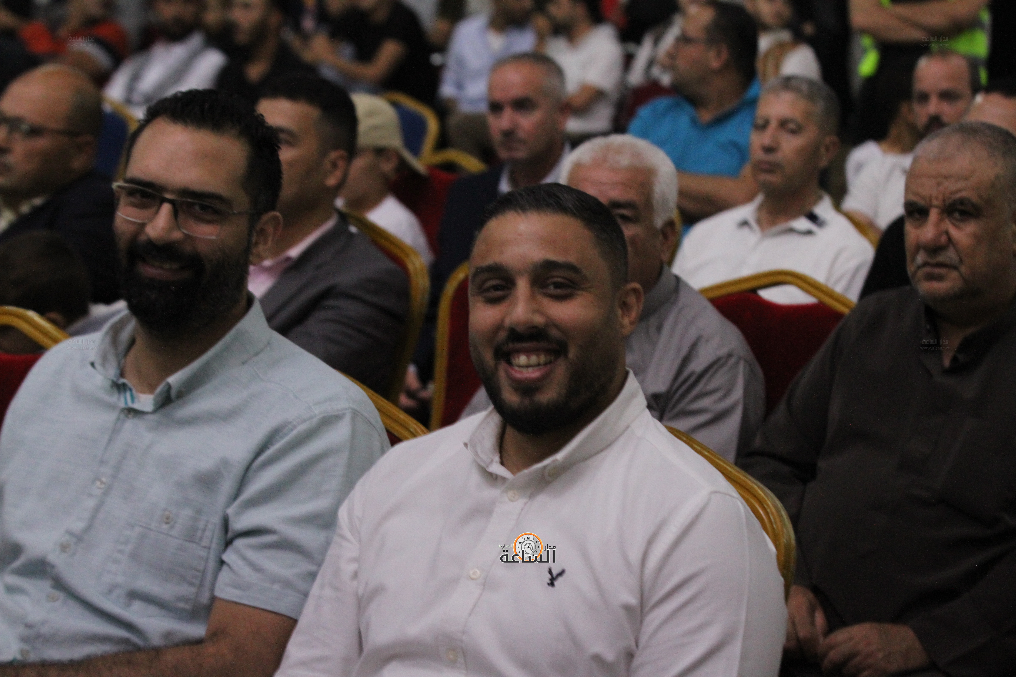 Madar Al-Saa Images 0.7015949363242486