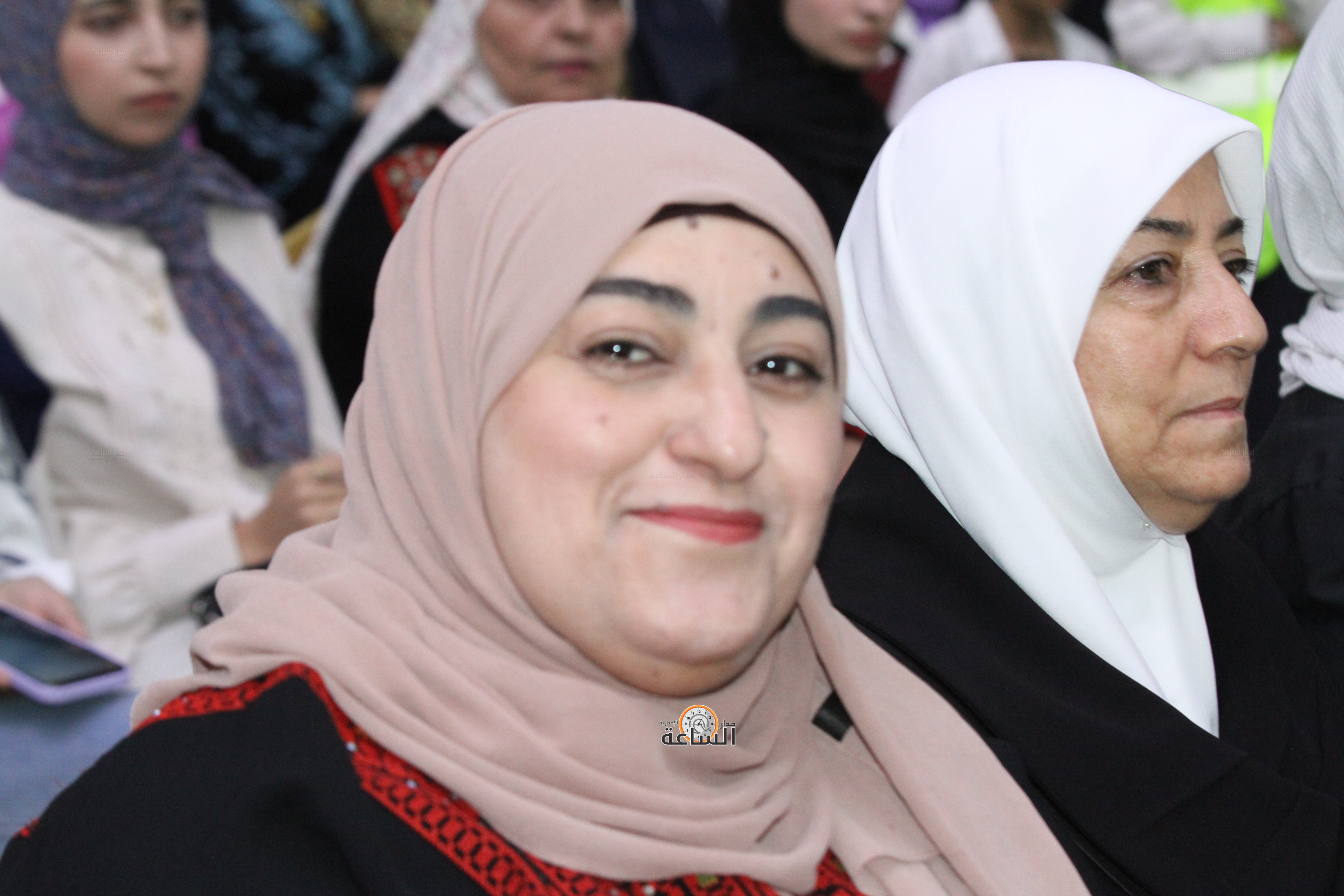 Madar Al-Saa Images 0.5243310127963774