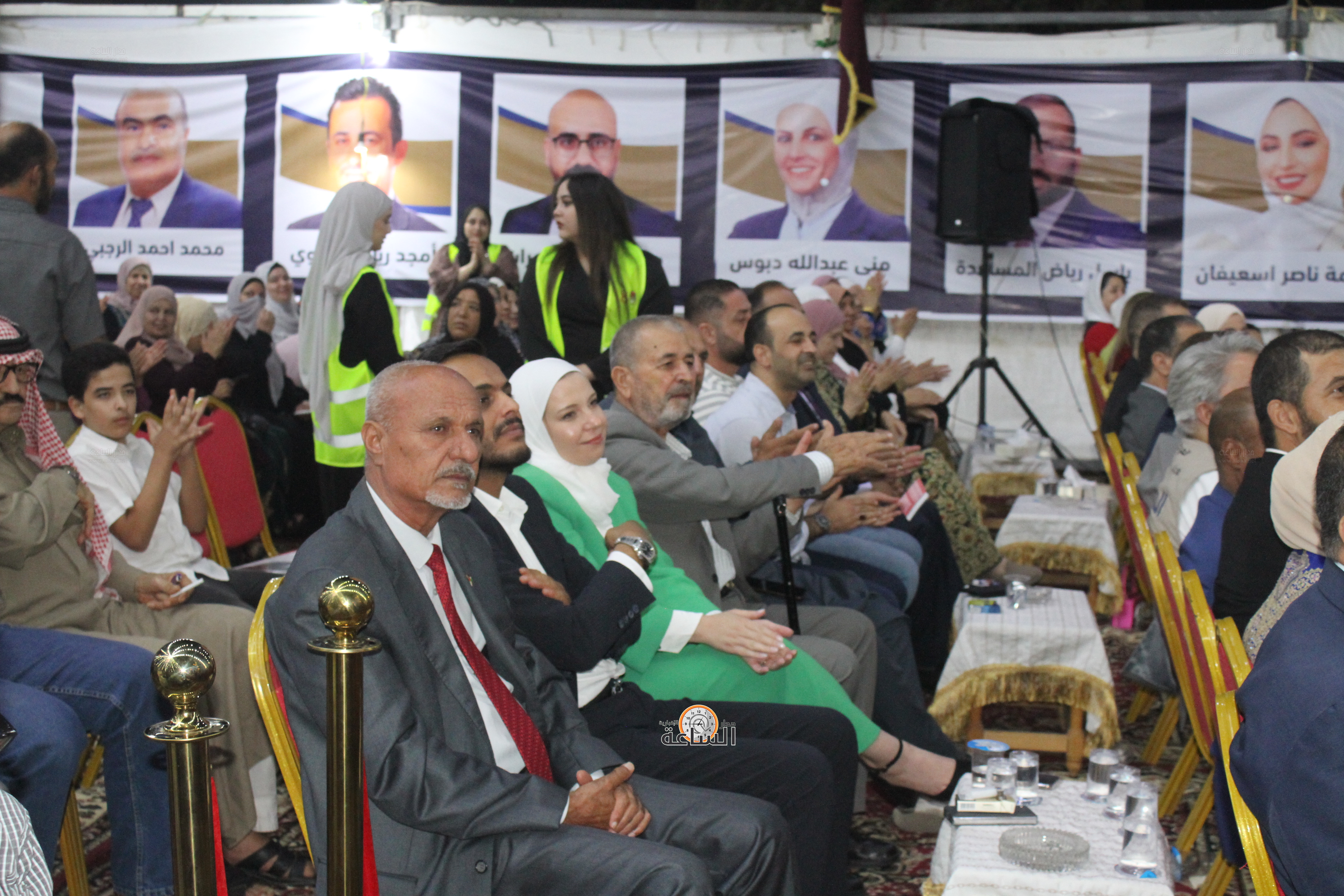 Madar Al-Saa Images 0.6025296388662085