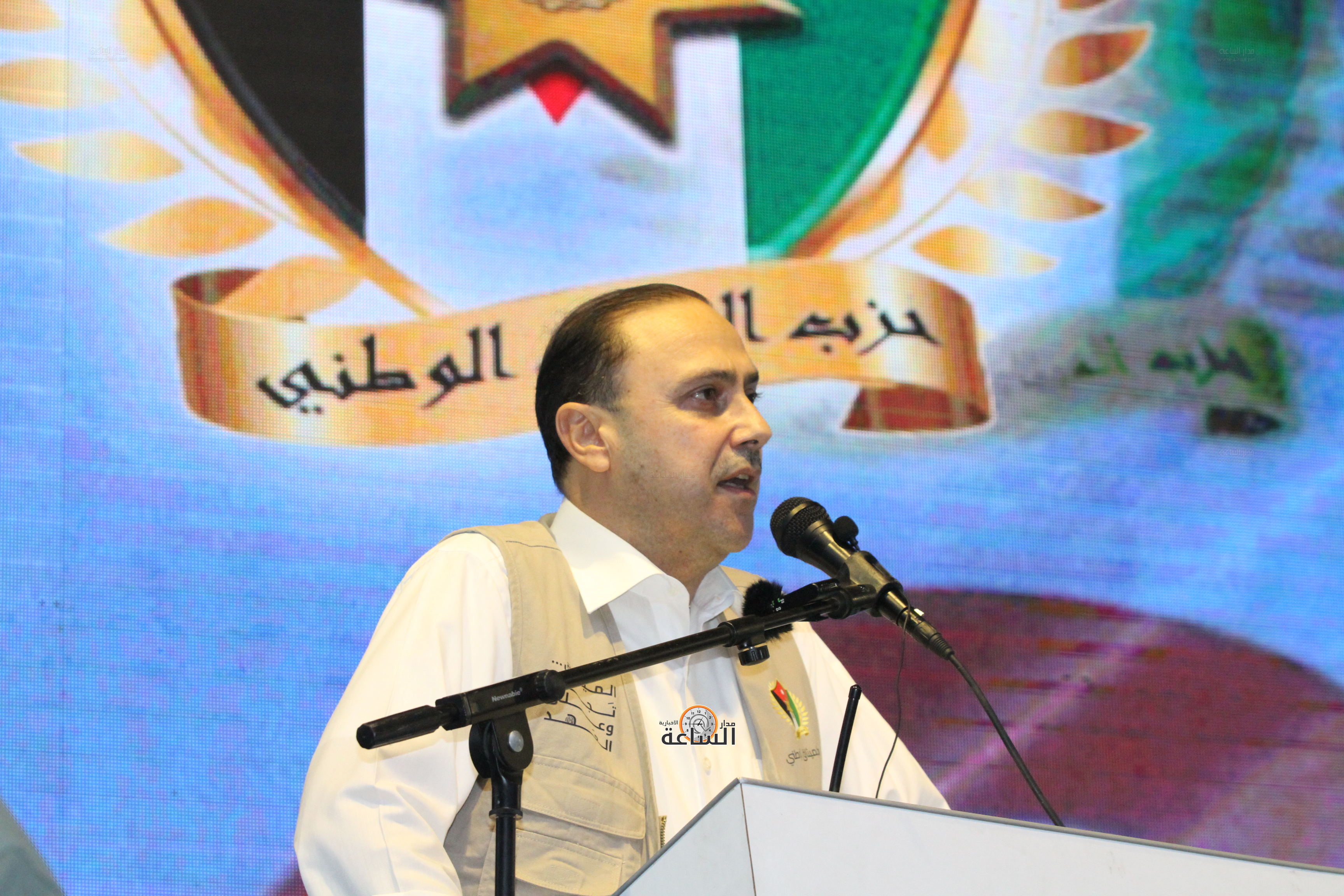 Madar Al-Saa Images 0.7073431533859393