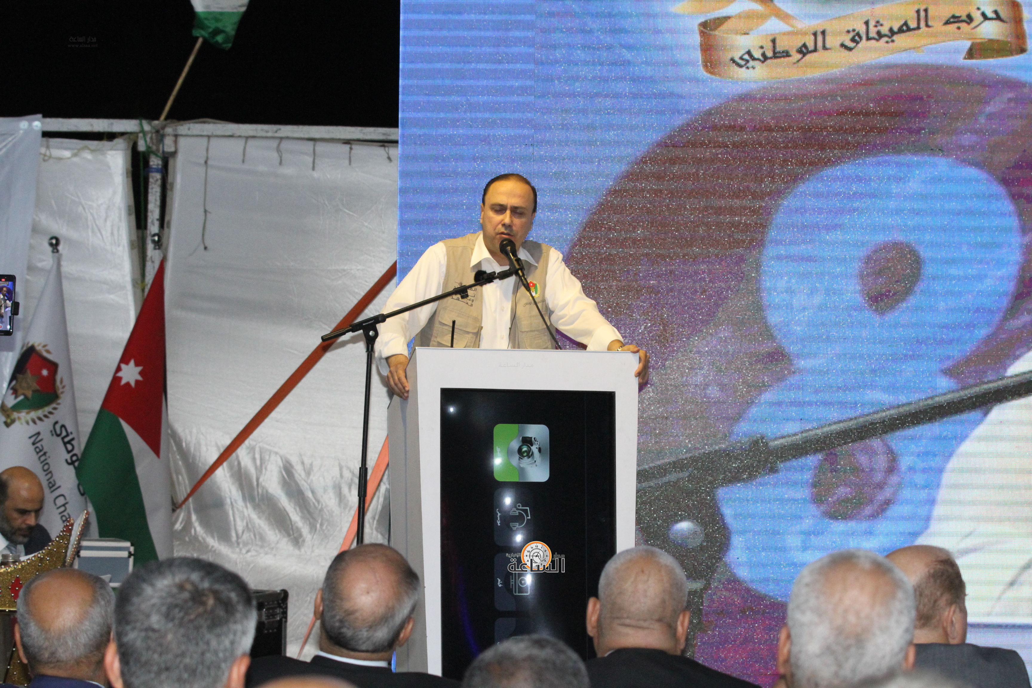 Madar Al-Saa Images 0.04678863565343172