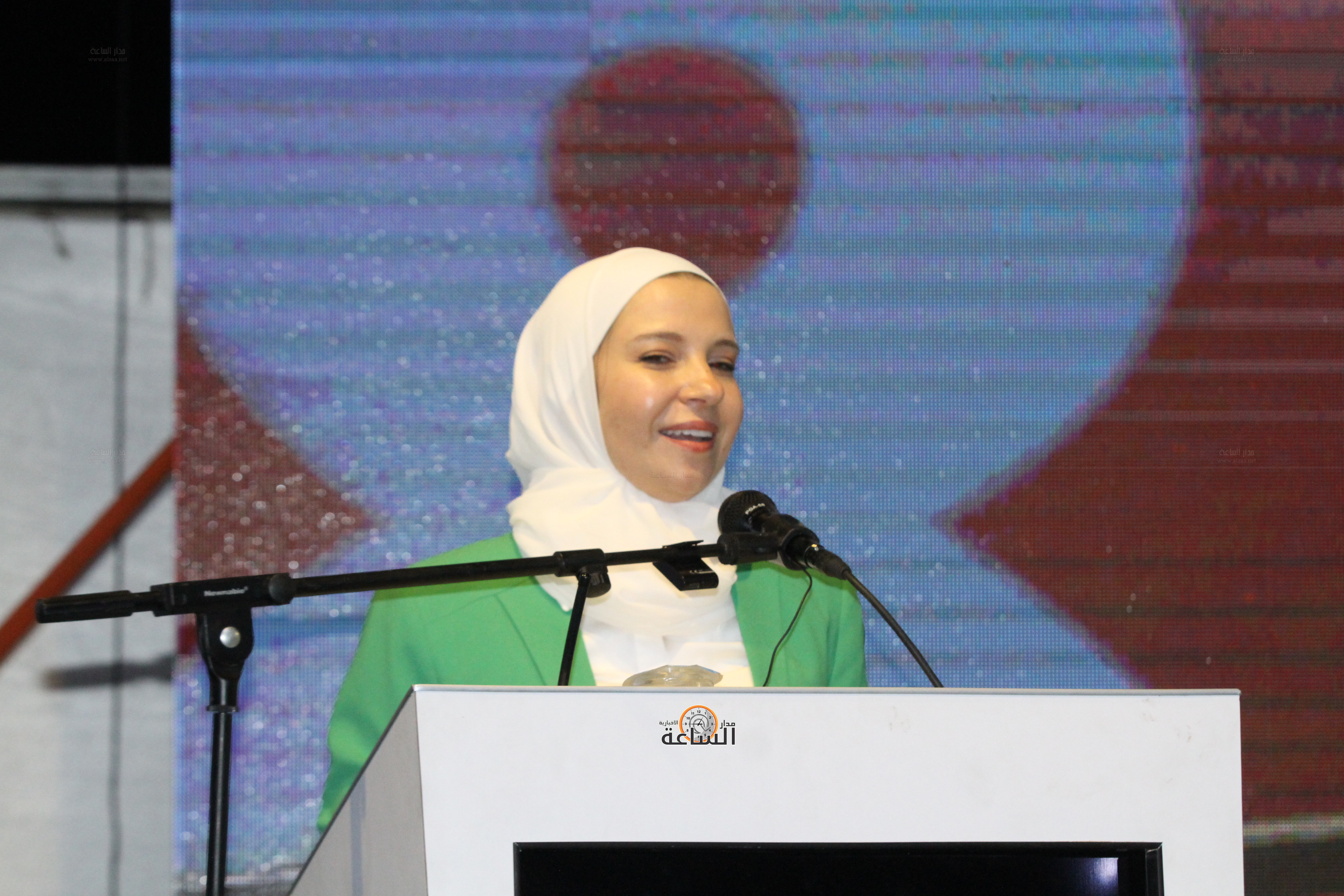 Madar Al-Saa Images 0.18978356560366216