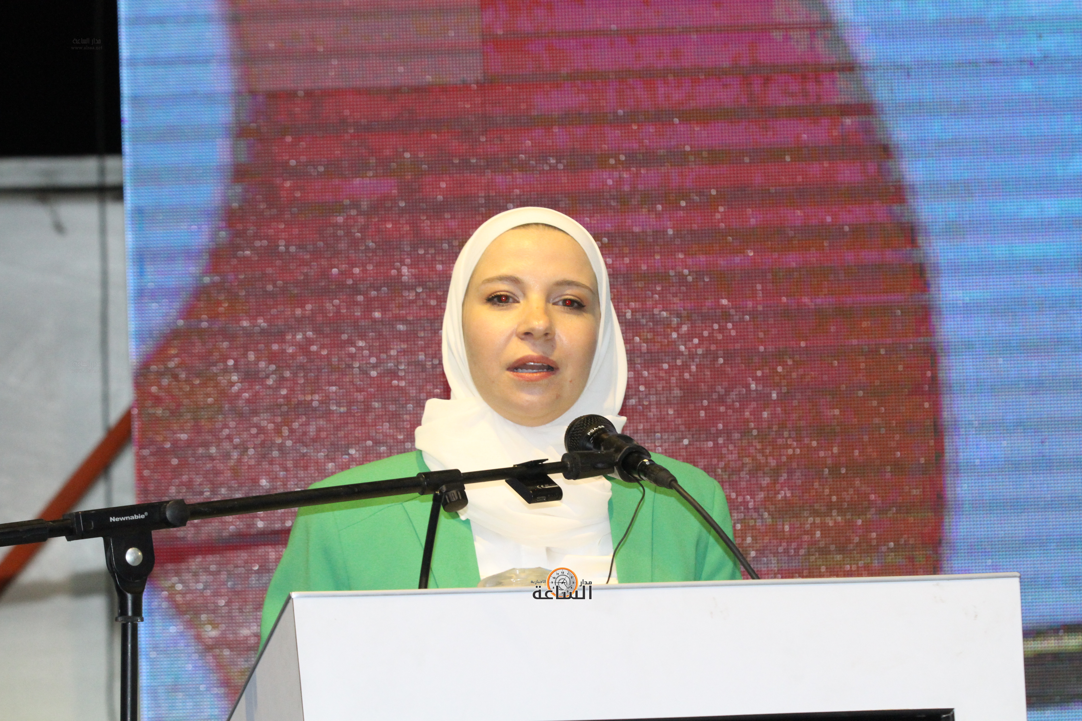 Madar Al-Saa Images 0.6104586899496363