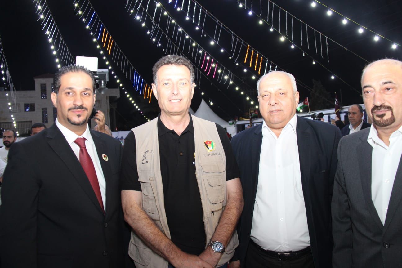 Madar Al-Saa Images 0.5123180659726012