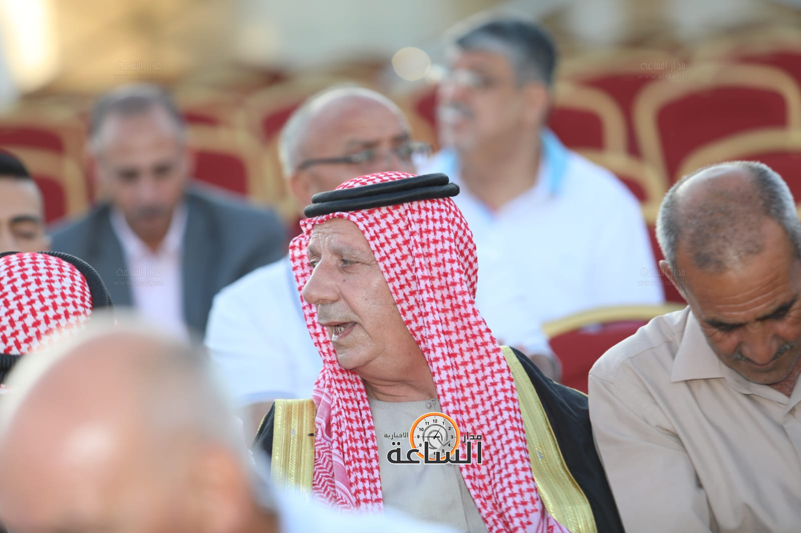 Madar Al-Saa Images 0.4116917747494835