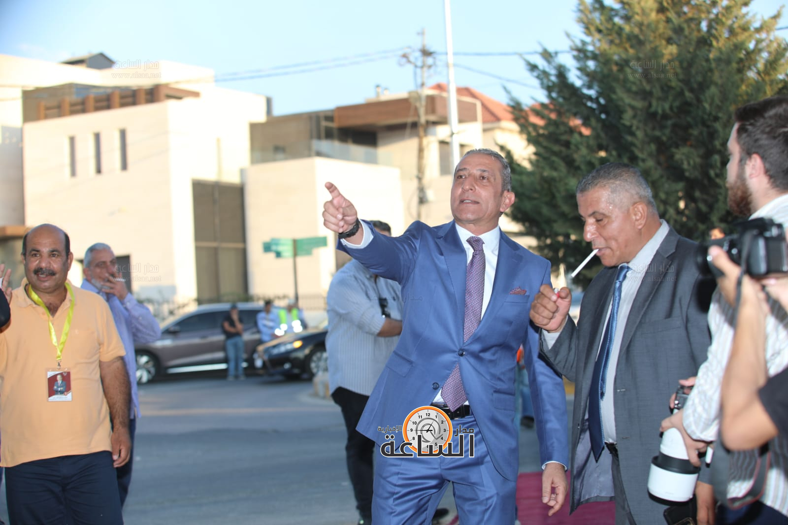 Madar Al-Saa Images 0.8720621903058678